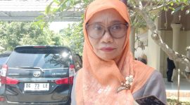 Kepala Dinas Perindagkop UKM Kabupaten Kepulauan Sula, Djena Tidore. (Aryanto/Rakyatmu)