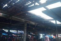 Kondisi Tempat Jualan Pedagang yang Dipindahkan Disperindagkop-UKM Kepulauan Sula. (Aryanto/Rakyatmu)