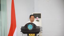 Sekretaris Daerah Kota Ternate Rizal Marsaoly saat membuka Askot PSSI Ternate. (Ongky/Rakyatmu)