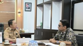 Sekretaris Daerah Kota Ternate Melakukan Pertemuan Membahas Persiapan Peringati Earth Hour. (Istimewa/Rakyatmu) 