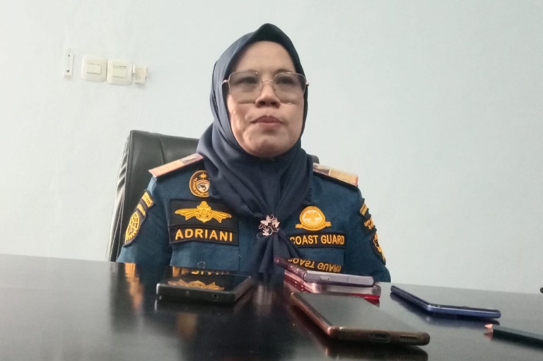 Kepala Unit Penyelenggara Pelabuhan Kelas II Sanana, Adriani Togubu. (RakyatMu)