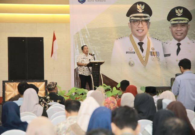 Sekda Kota Ternate Rizal Marsaoly tutup Forum Perangkat Daerah dan Musrenbang RKPD Tahun 2026 di Royal Resto.