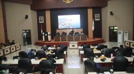 Rapat Paripurna LKPJ Wali Kota Ternate. (Humas for RakyatMu)