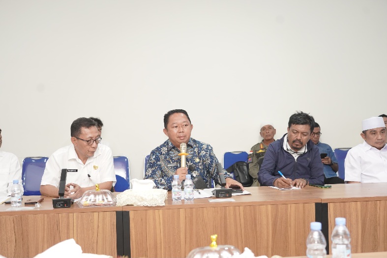 DPRD dan Pemkot Ternate Bahas DIM Bapemperda Ranwal RPJMD Tahun 2025-2029. (Istimewa/Rakyatmu)