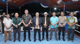 Foto Bersama Usai Pembukaan Ternate Boxing Open Tournament di Lapangan Ngaralamo, Kelurahan Salero, Kecamatan Ternate Utara. (Istimewa/Rakyatmu)