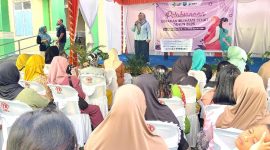 Kepala Dinas Kesehatan Fhathiyah Suma saat membuka kegiatan Gerakan Ibu Hamil (Bumil) Sehat.