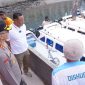 Wali Kota Tidore Kepulauan Muhammad Sinen bersama Kapolresta Tidore, AKBP Heru Budiharto meninjau transportasi laut jelang hari raya Idul Fitri. (Istimewa)