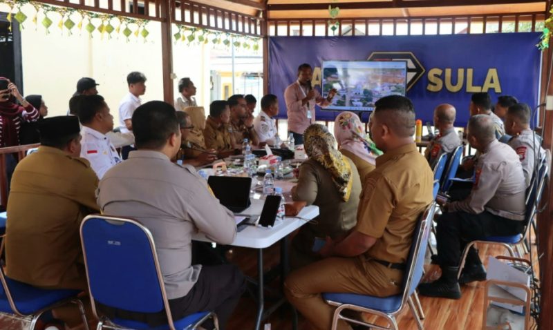 Pemda Kepulauan Sula Bersama TNI/Polri Gelar Rapat Persiapan Kedatangan Menkes RI. (Rakyatmu)