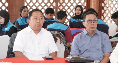 Sekda Kota Ternate, Dr. Rizal Marsaoly bersama Plt. Kepala Bappelitbangda Taufik Jauhar di Musrenbang Komunitas