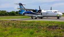 Trigana Air di Bandara Emalamo. (Istimewa)