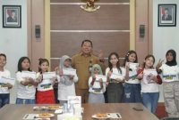 Sekda Kota Ternate Bersama Finalis MUVI Kids Voice