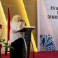 Kepala Dinas Kesehatan Kota Ternate, Dr. Fathiyah Suma saat Memberikan Sambutan di Pertemuan Evaluasi Intervensi Spesifik dan Sensitif Stunting