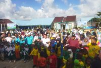 Senam Pagi bersama Siswa/siswi di SD Inpres Bobong. (Rakyatmu)