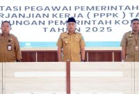 Wali Kota Ternate, Dr. M. Tauhid Soleman Didampingi Sekda Kota Ternate, Dr. Rizal Marsaoly, Kepala BKPSDM, Samin Marsaoly