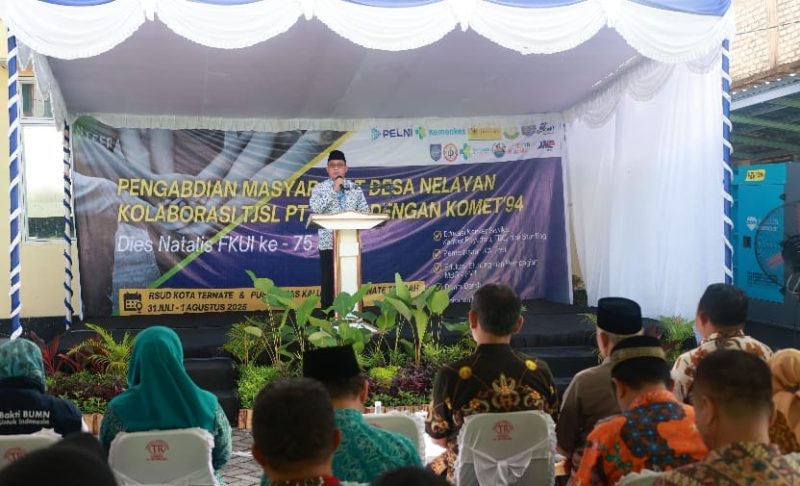 Wali Kota Ternate M. Tauhid Soleman saat Memberi Sambutan Dies Natalis FKUI ke-75 di RSUD Kota Ternate. (Ongky for Rakyatmu) 