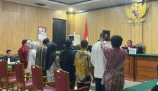 Tujuh Saksi Mengambil Sumpah dalam Sidang Lanjutan Kasus Dugaan Korupsi BTT Kabupaten Kepulauan Sula. (Rakyatmu)