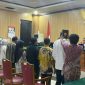 Tujuh Saksi Mengambil Sumpah dalam Sidang Lanjutan Kasus Dugaan Korupsi BTT Kabupaten Kepulauan Sula. (Rakyatmu)
