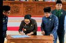 Penandatanganan Persetujuan Bersama Ranperda Pertanggungjawaban APBD 2024. (Istimewa/Rakyatmu)