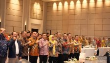 Bupati Kepulauan Sula Fifian Adeningih Mus Mengikuti Bimtek Kementerian KLH di Jakarta. (Rakyatmu)