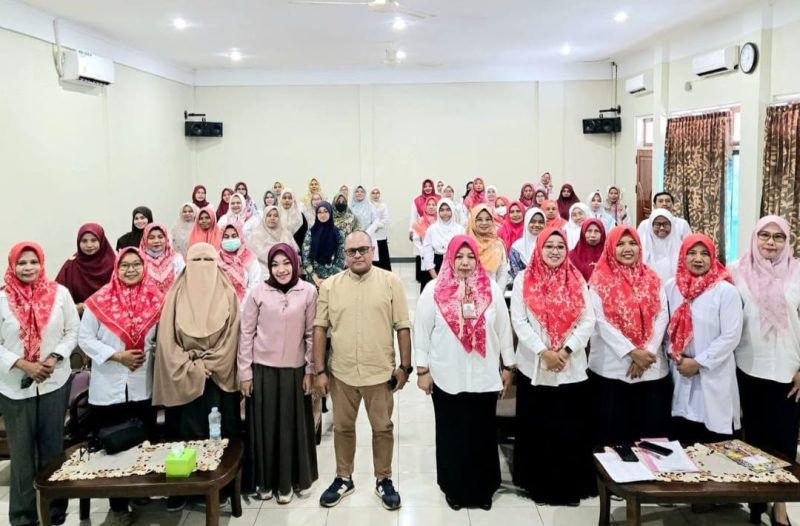 Foto Bersama Usai Workshop Peningkatan Kapasitas Skrining Hb. (Rakyatmu) 