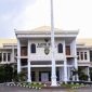 Kantor Bupati Kepulauan Sula. (Istimewa/Rakyatmu)