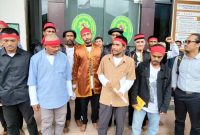 11 orang warga adat Maba Sangaji di Pengadilan Negeri Soasio, Kota Tidore Kepulauan, Maluku Utara. (Dok. Rakyatmu.com)