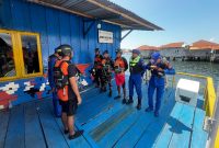 Tim SAR Tobelo saat Melakukan Pencarian Orang Hilang di Laut Halmahera Utara. (Basarmas for Rakyatmu)