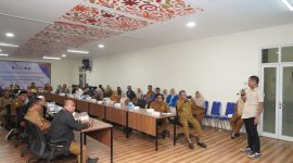 Suasana Presentasi Hasil Penelitian Akademisi di Kantor Bappelitbangda Kota Ternate. (Ewin for Rakyatmu)