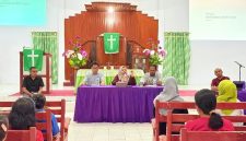 Edukasi tentang Penyakit kusta di Gereja Ebenhaizer Kelurahan Tifure, Batang Dua. (Istimewa)