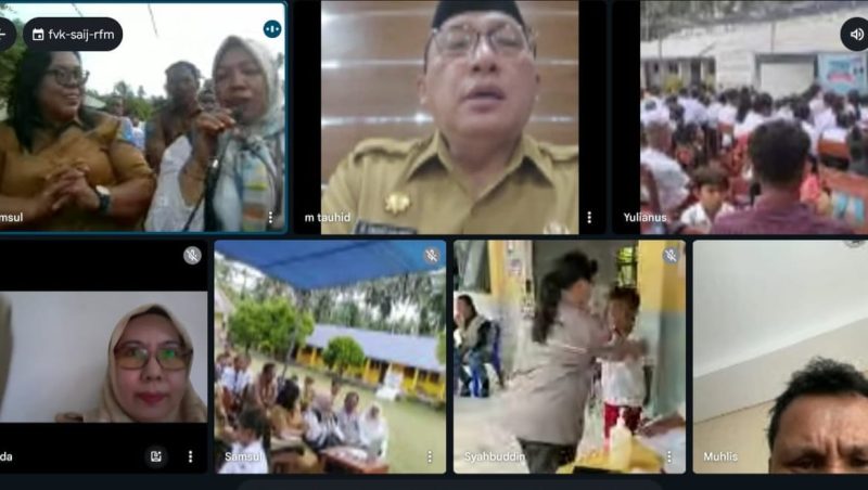 Wali Kota Ternate M. Tauhid Soleman memantau secara virtual pelaksanaan Pemeriksaan Kesehatan Gratis anak sekolah di Kelurahan Tifure. (Rakyatmu)