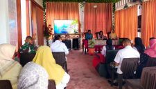 Para Pemangku Kepentingan dan Mitra Kerja DPPKB Kepulauan Sula mengikuti Advokasi Program Bangga Kencana. (rakyatmu)