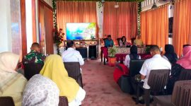 Para Pemangku Kepentingan dan Mitra Kerja DPPKB Kepulauan Sula mengikuti Advokasi Program Bangga Kencana. (rakyatmu)