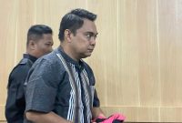 Terdakwa Muhammad Yusril di Pengadilan Negeri Ternate (Rakyatmu)
