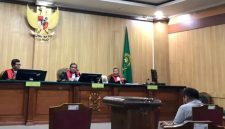 Suasana Sidang Lanjutan Kasus BTT Kepulauan Sula di Pengadilan Negeri Ternate. (Rakyatmu)