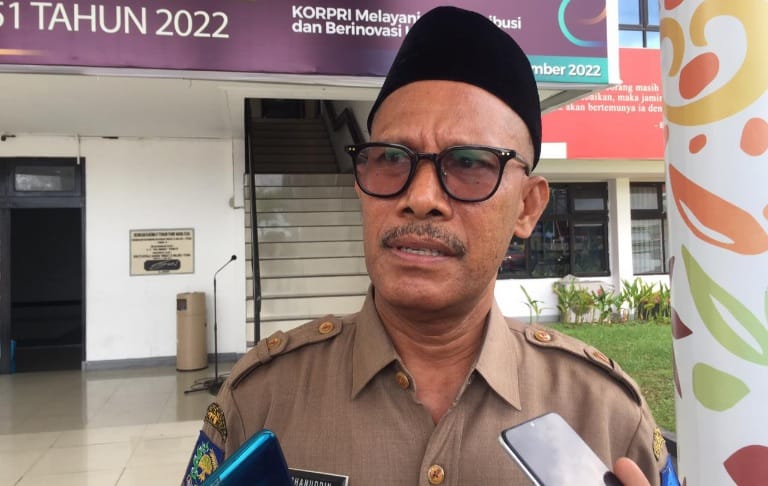 Kepala Dinas Sosial Kota Ternate, Burhanuddin Abdul Kader. (Rakyatmu)