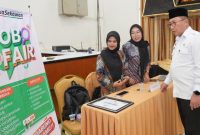 Wali Kota Ternate M. Tauhid Soleman di Acara Job Fair Hybrid Ternate Andalan 2025