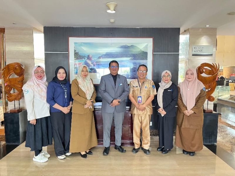 Kepala DPPKB Kota Ternate Didamping Kepala Bidang Bersama General Manager Bela Hotel, dan HRD