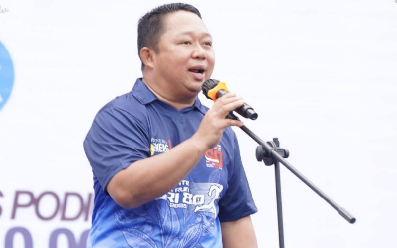 Ketua PGRI Kota Ternate, Dr. Rizal Marsaoly di Peluncuran Agenda HUT PGRI, HGN dan HUT DWP. (Istimewa/Rakyatmu)