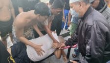 Seorang Pria yang Ditemukan Meninggal Dunia di Pantai Falajawa Satu, Kota Ternate. (Rakyatmu)