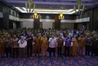 Wali Kota Tidore Kepulauan Muhammad Sinen saat menghadiri pembukaan Sosialisasi Keputusan Kepala BKN Nomor 411 Tahun 2025 tentang Percepatan Pembangunan dan Penerapan Manajemen Talenta ASN di Kota Ternate. (Istimewa)