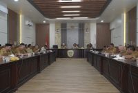 Rapat persiapan penjemputan dan syukuran atas penganugerahan gelar Pahlawan Nasional kepada Sultan Zainal Abidin Syah. (Istimewa)