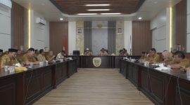 Rapat persiapan penjemputan dan syukuran atas penganugerahan gelar Pahlawan Nasional kepada Sultan Zainal Abidin Syah. (Istimewa)