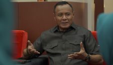 Wali Kota Tidore Kepulauan, Muhammad Sinen, saat menerima kunjungan kerja PT Temas Shipping di ruang kerjanya. (Istimewa)