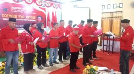Suasana Pengukuhan Pengurus DPC PDIP Kabupaten Pulau Taliabu. (RakyatMu)