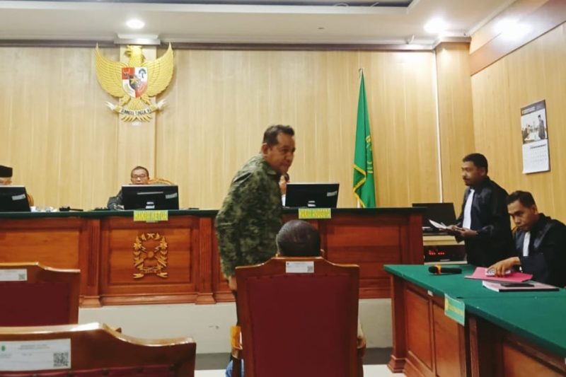 Tiga Tersangka Kasus Korupsi BTT Kepulauan Sula Jalani Sidang Perdana di Pengadilan Negeri Ternate. (RakyatMu) 