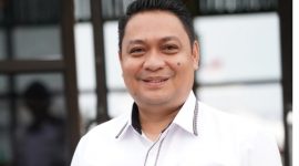 Kepala BP2RD Kota Ternate, Mochtar Hasim. (Istimewa)