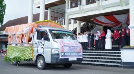 Pawai dilepas secara resmi oleh Wali Kota Tidore Kepulauan yang diwakili Asisten Sekda Bidang Pemerintahan dan Kesra, Rudi Ipaenin. (Istimewa)