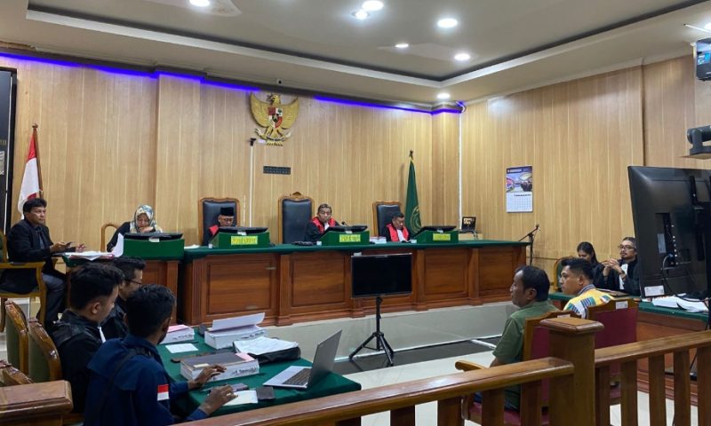Sidang Kasus Korupsi alan Sentra Perkebunan Desa Sanihaya dan Desa Modapuhi, Kabupaten Kepulauan Sula Terkait Keterangan Saksi JPU Kejari di Pengadilan Tipikor Ternate. (RakyatMu)