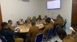 Pembahasan Final Draft Perwali di Kantor DLH Kota Ternate. (RakyatMu)