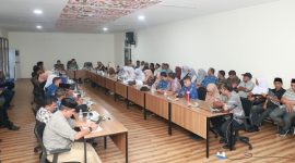 Rapat Koordinasi Terkait Model Pengelolaan Sampah Berbasis Partisipasi Warga di Kantor Bappelitbangda Kota Ternate. (RakyatMu)